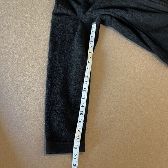 PATAGONIA SYNCHILLA Black Fleece Jacket - Full Zip - Woman’s M - Picture 9 of 10